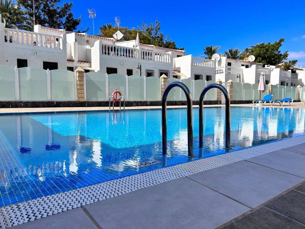 Apartment Virginia Playa de las Americas  Bagian luar foto